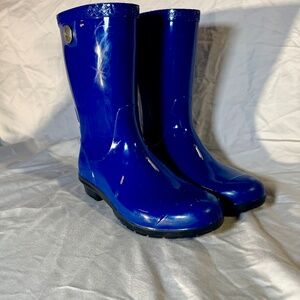 UGG Shaye Blue Jay Rain boots